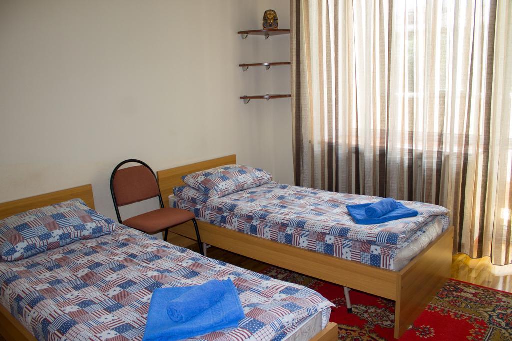 Ala Hostel 阿拉木图 外观 照片